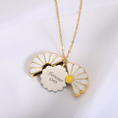 Personalized Flower Necklace with Name